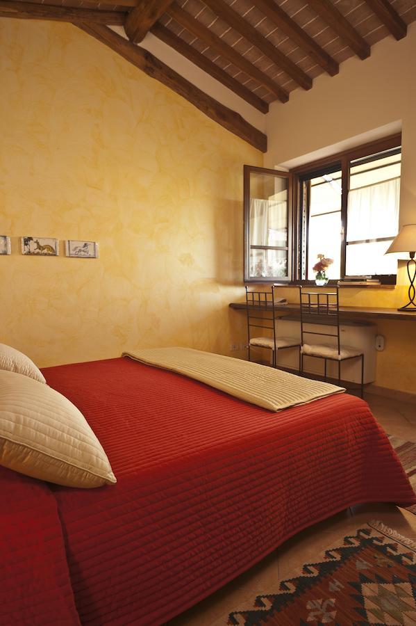 Agriturismo & Cantina Tenuta Casteani Ribolla Kamer foto