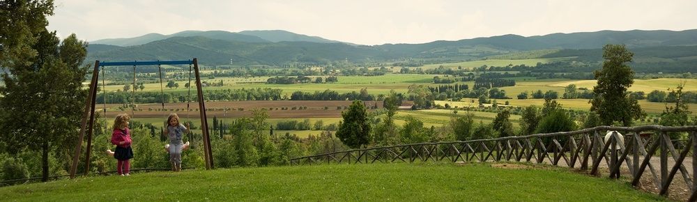 Agriturismo & Cantina Tenuta Casteani Ribolla Buitenkant foto