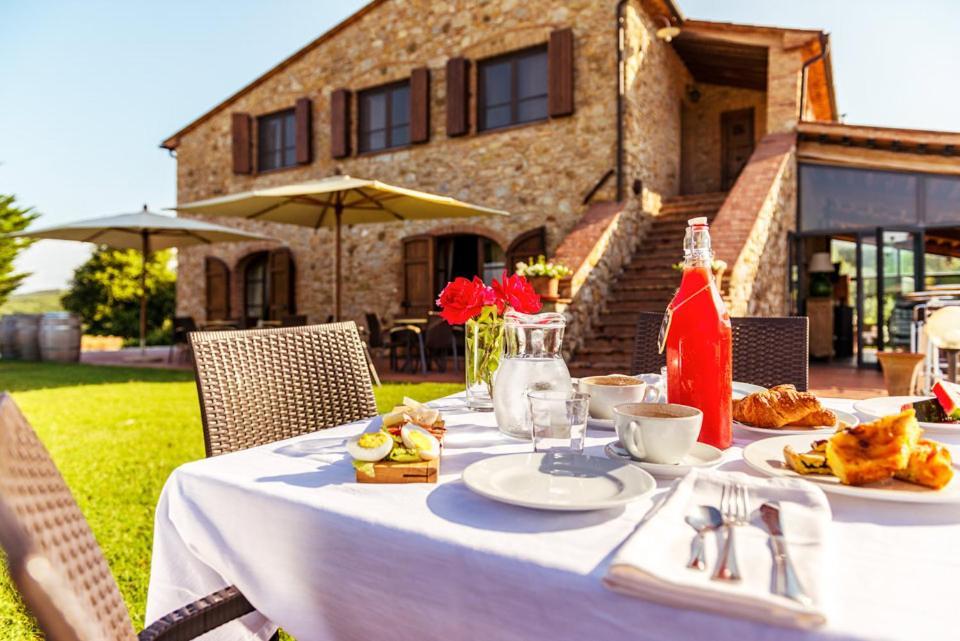 Agriturismo & Cantina Tenuta Casteani Ribolla Buitenkant foto