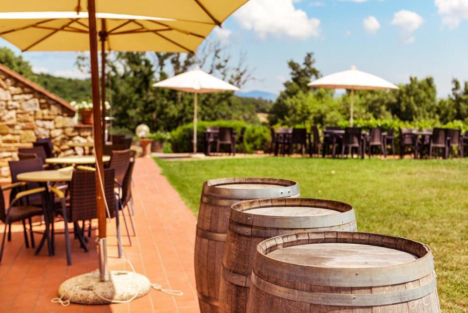 Agriturismo & Cantina Tenuta Casteani Ribolla Buitenkant foto