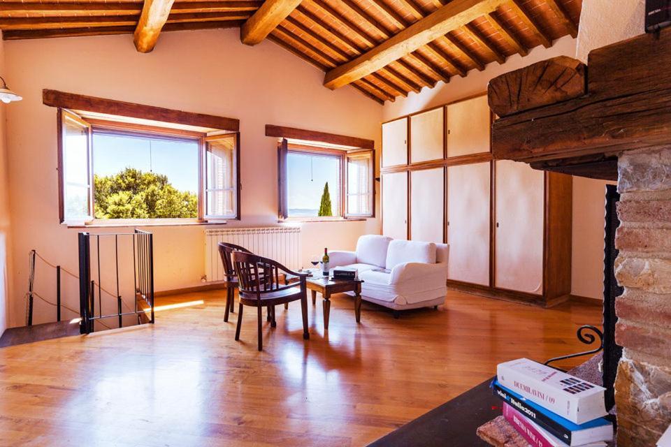 Agriturismo & Cantina Tenuta Casteani Ribolla Buitenkant foto