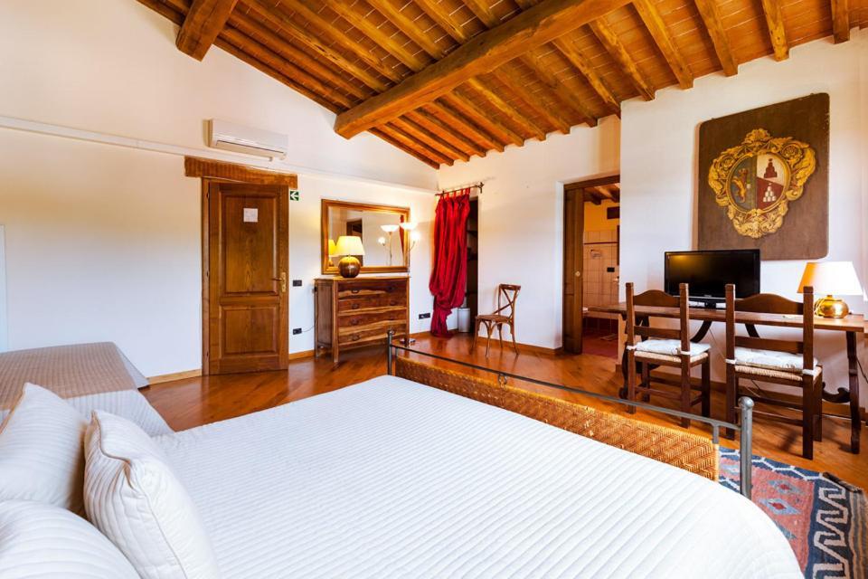 Agriturismo & Cantina Tenuta Casteani Ribolla Buitenkant foto