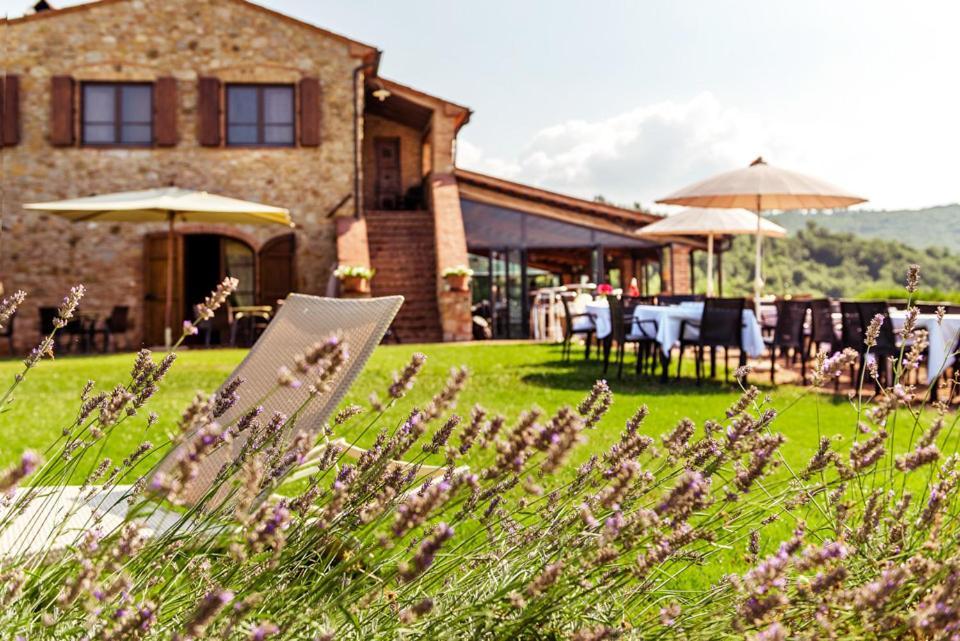 Agriturismo & Cantina Tenuta Casteani Ribolla Buitenkant foto